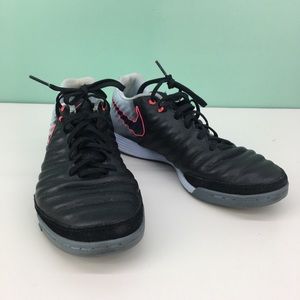 mens indoor soccer shoes clearance